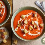 Air Fryer'de Kavrulmuş Kırmızı Biber Çorbası Tarifi